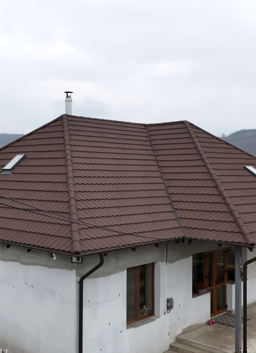 Металлическая черепица с вулканическим камнем